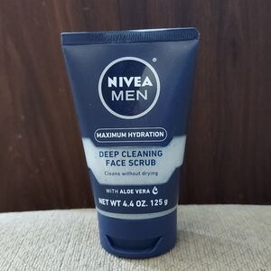 Nivea Men's Deep Cleaning Face Scrub